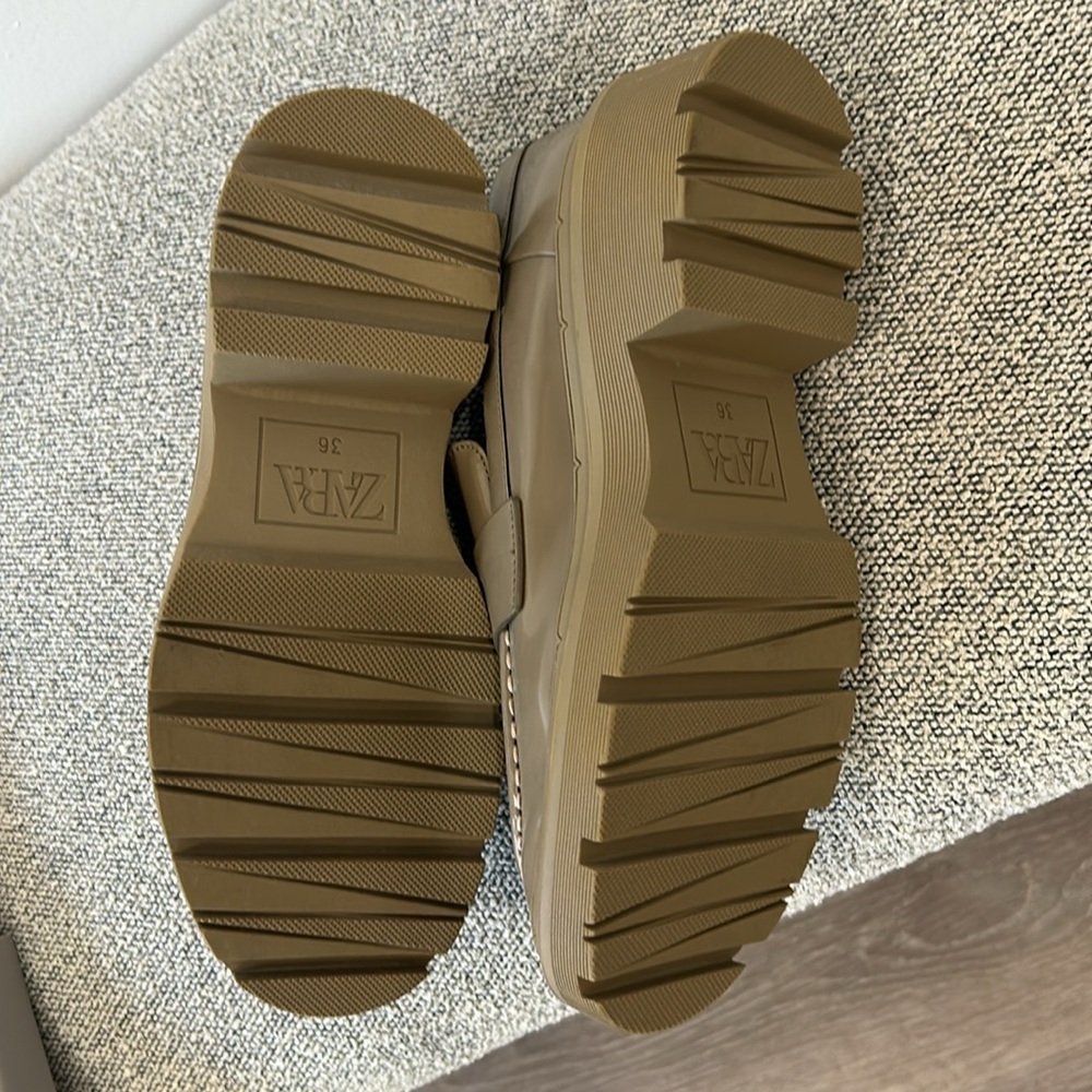 Zara Women's Taupe Loafers - Picture 2 of 3